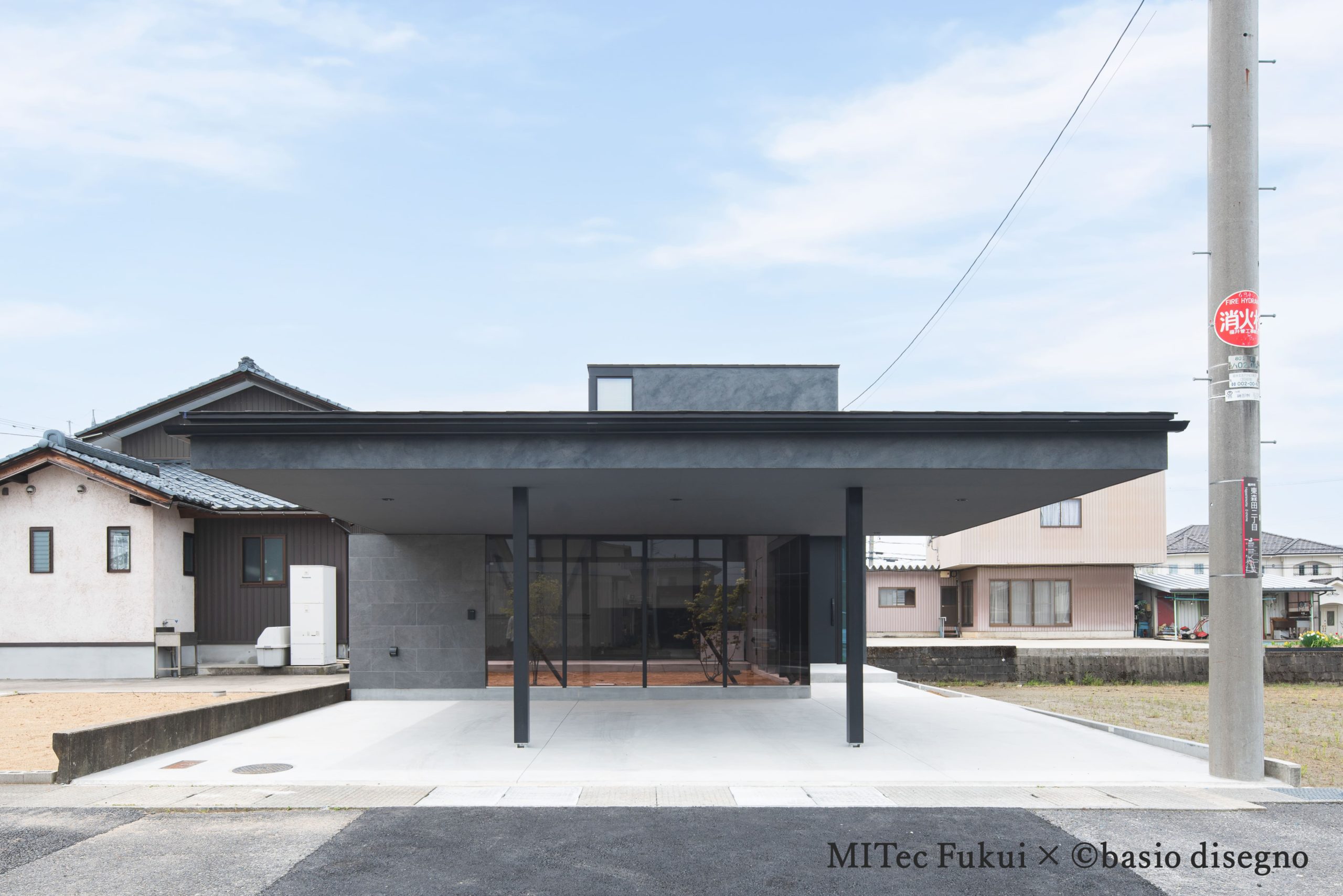 20240418house_thumbnail